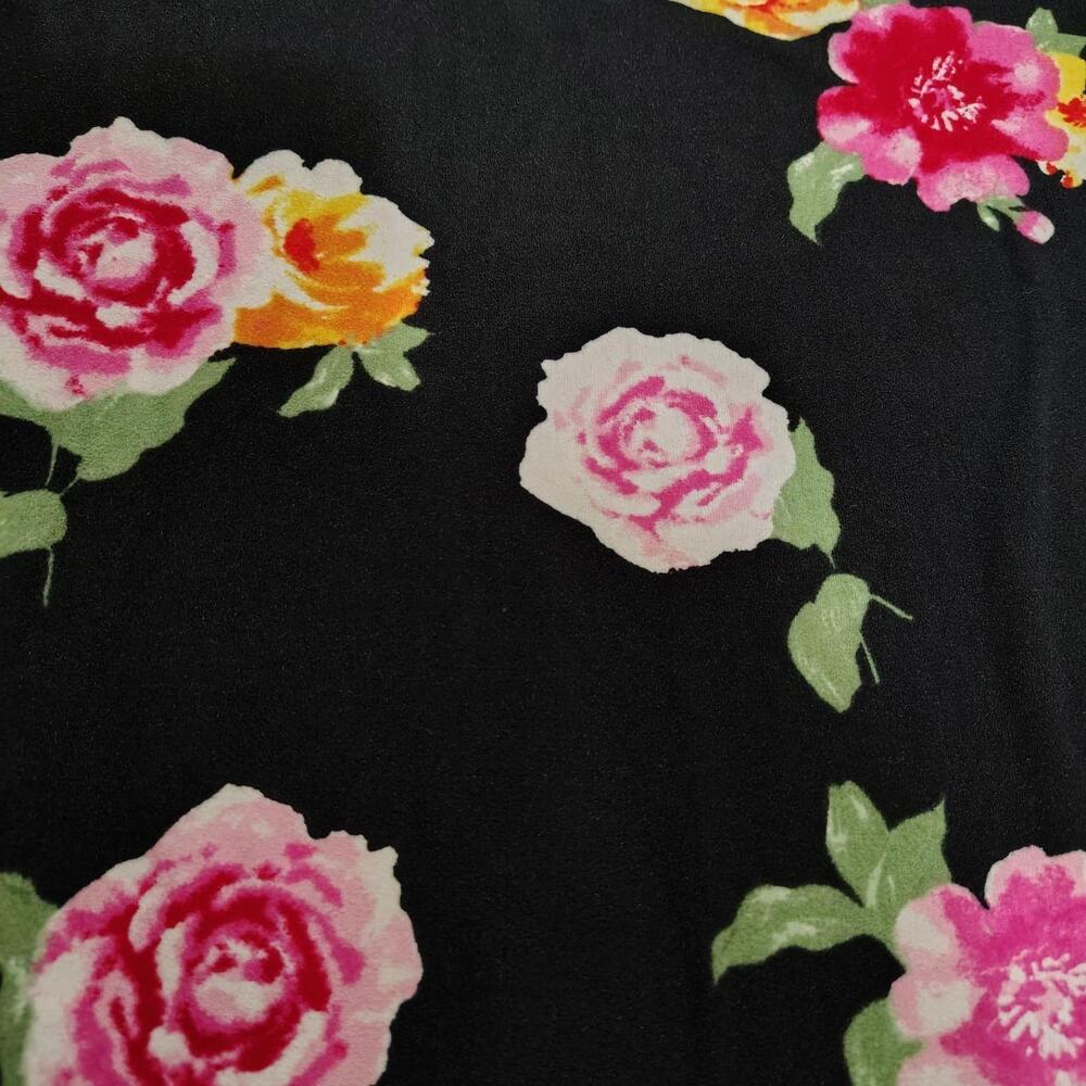 Black flower shirt - Picture 4 of 4